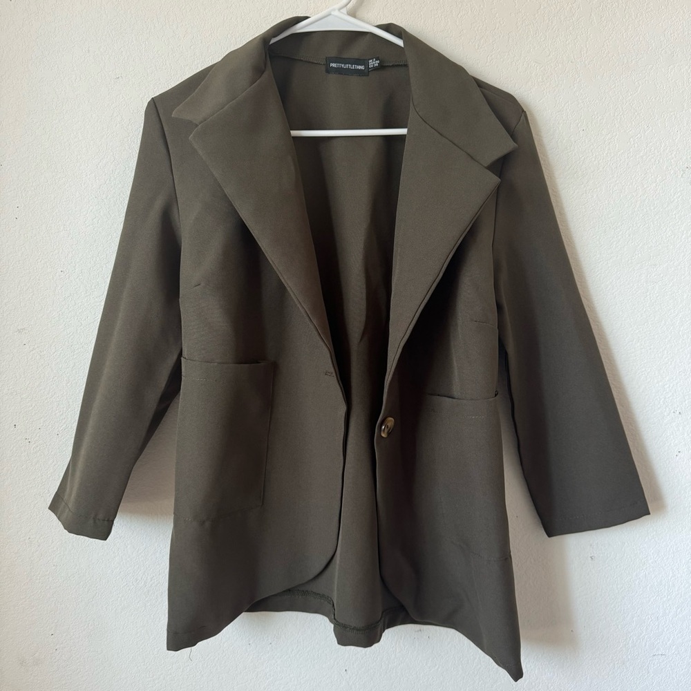 Pretty Little Thing Blazer